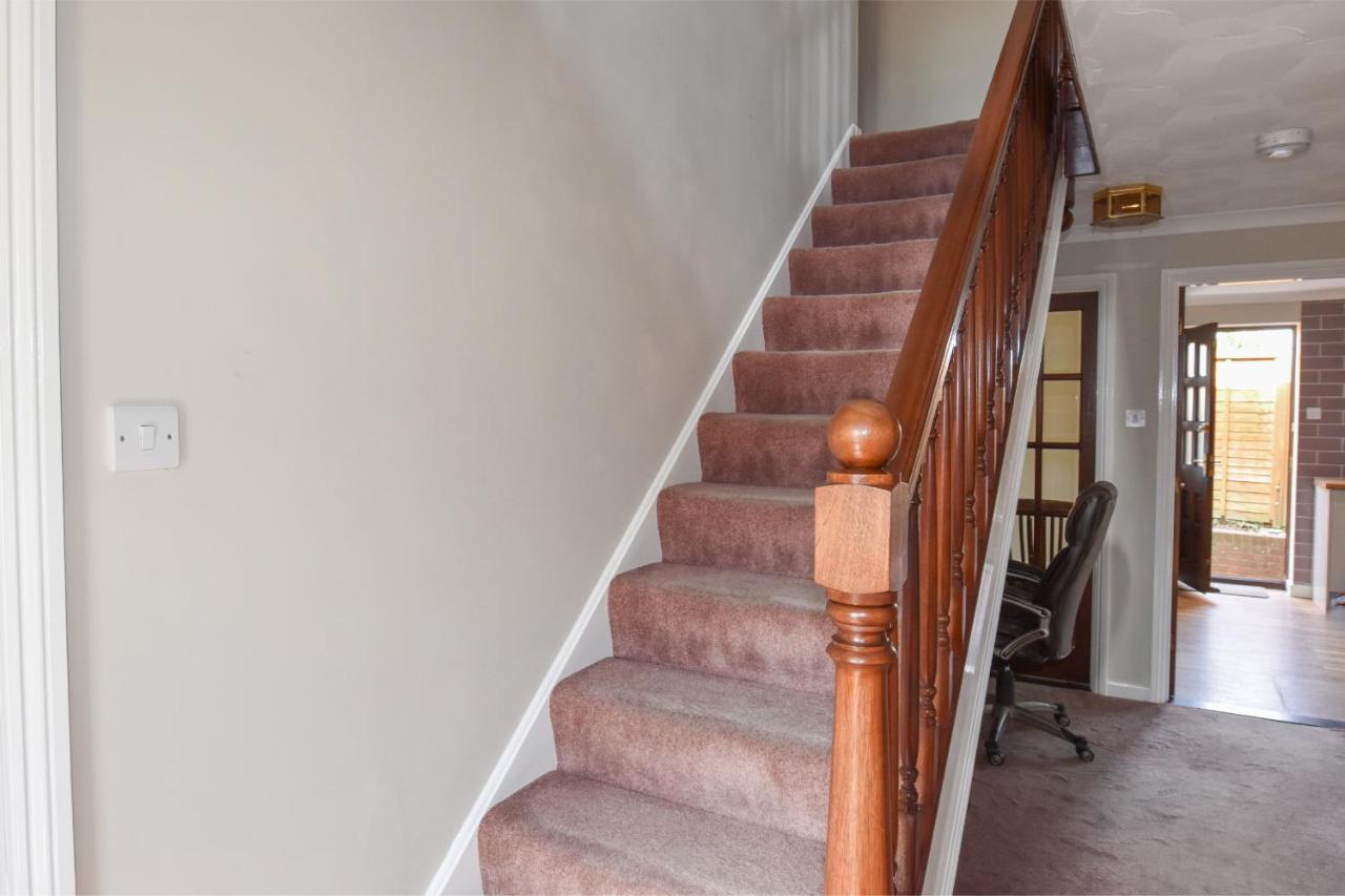 فيلا Dartmouth House Totland المظهر الخارجي الصورة