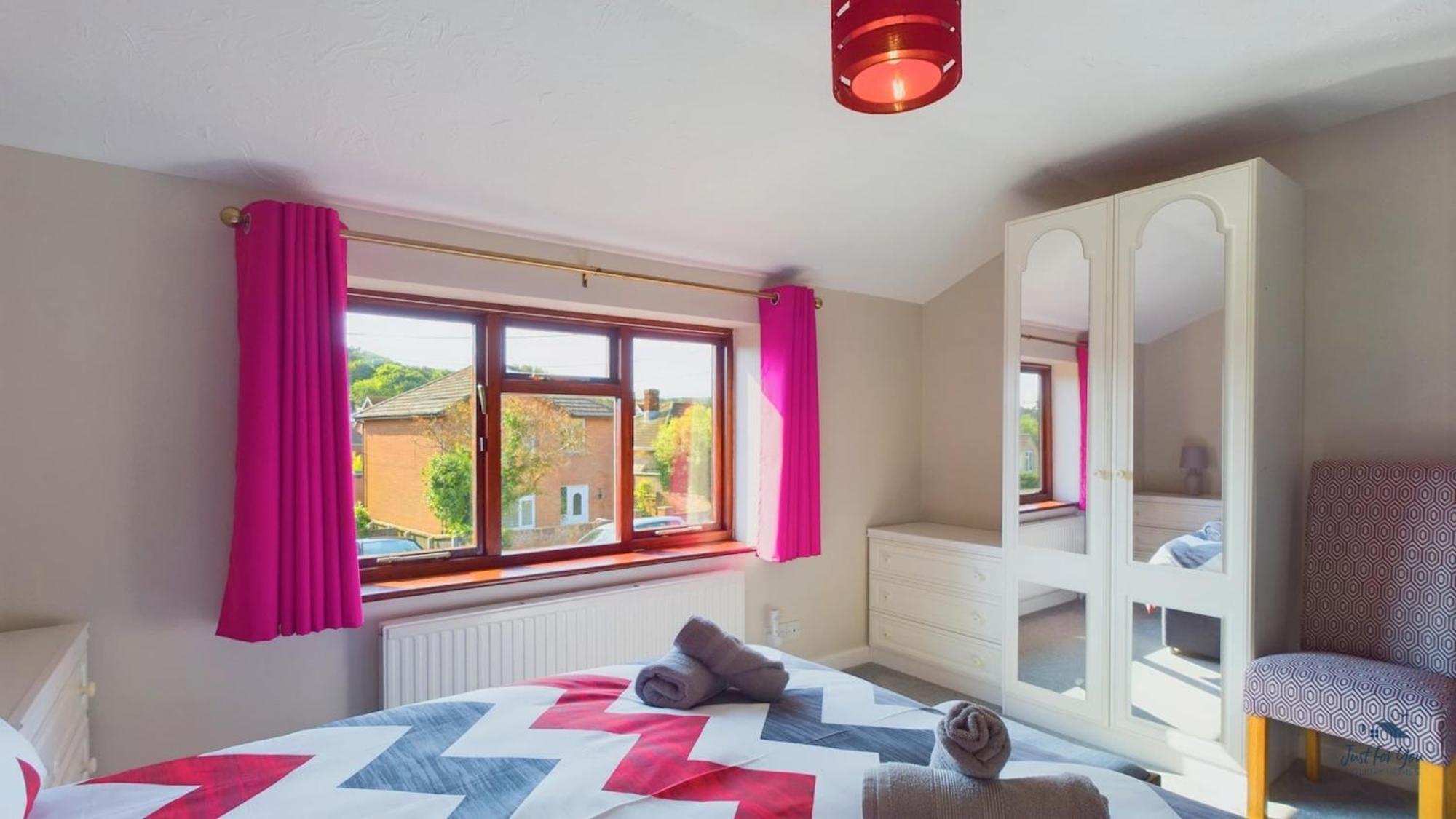 فيلا Dartmouth House Totland المظهر الخارجي الصورة